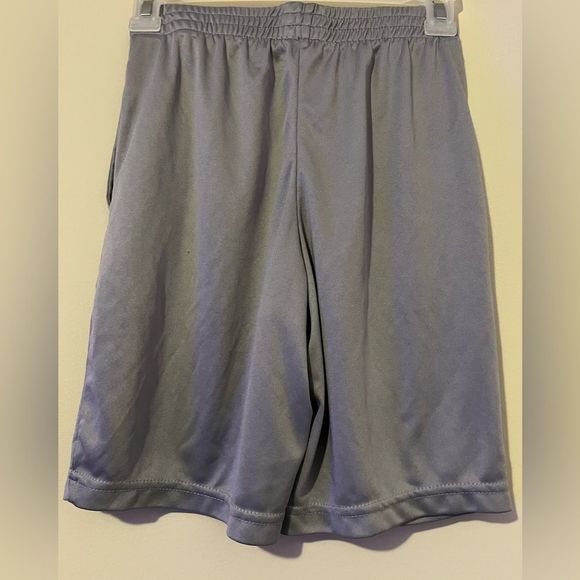 Champion Shorts - Picture 2 of 3